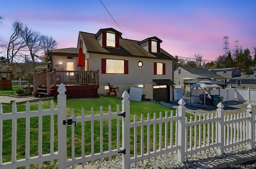 142 Orchard Road Mahopac NY 10541
