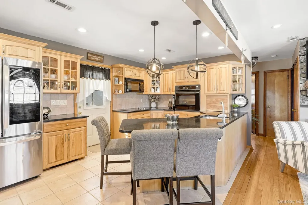 142 Orchard Road Mahopac NY 10541