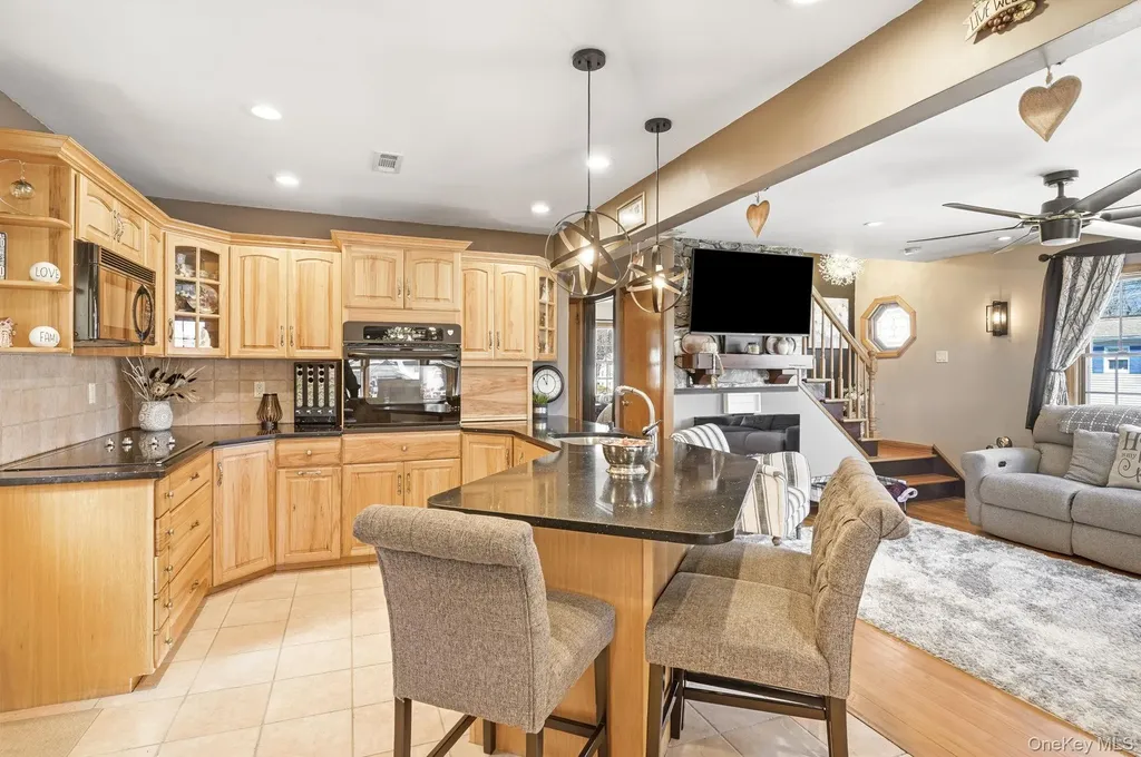 142 Orchard Road Mahopac NY 10541