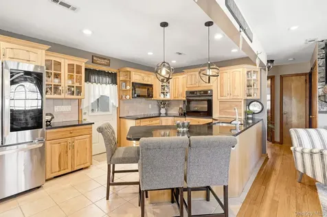 142 Orchard Road Mahopac NY 10541