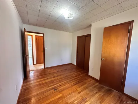 10 Smith Street Red Hook NY 12571