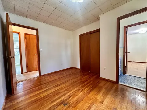 10 Smith Street Red Hook NY 12571