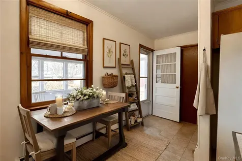 10 Smith Street Red Hook NY 12571