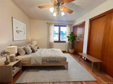 10 Smith Street Red Hook NY 12571