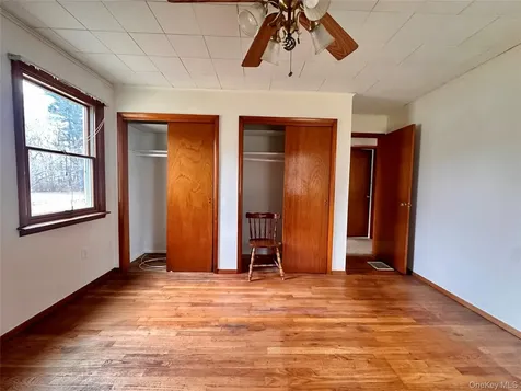 10 Smith Street Red Hook NY 12571