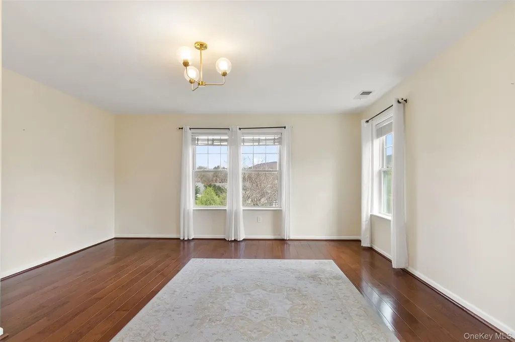 19 Revolution Road Cold Spring NY 10516