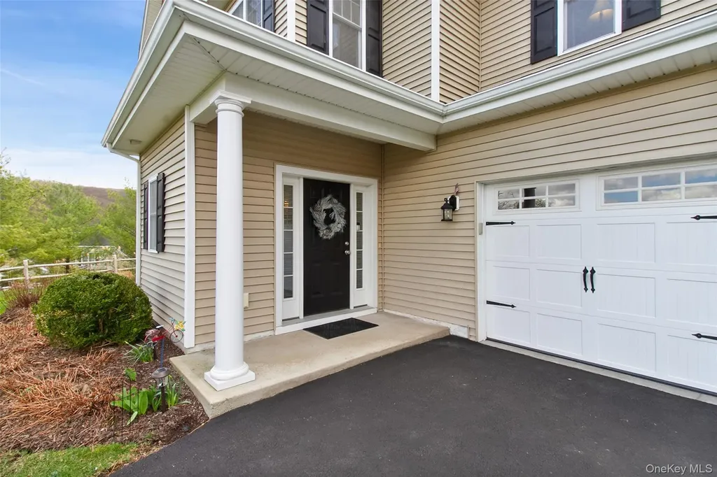 19 Revolution Road Cold Spring NY 10516