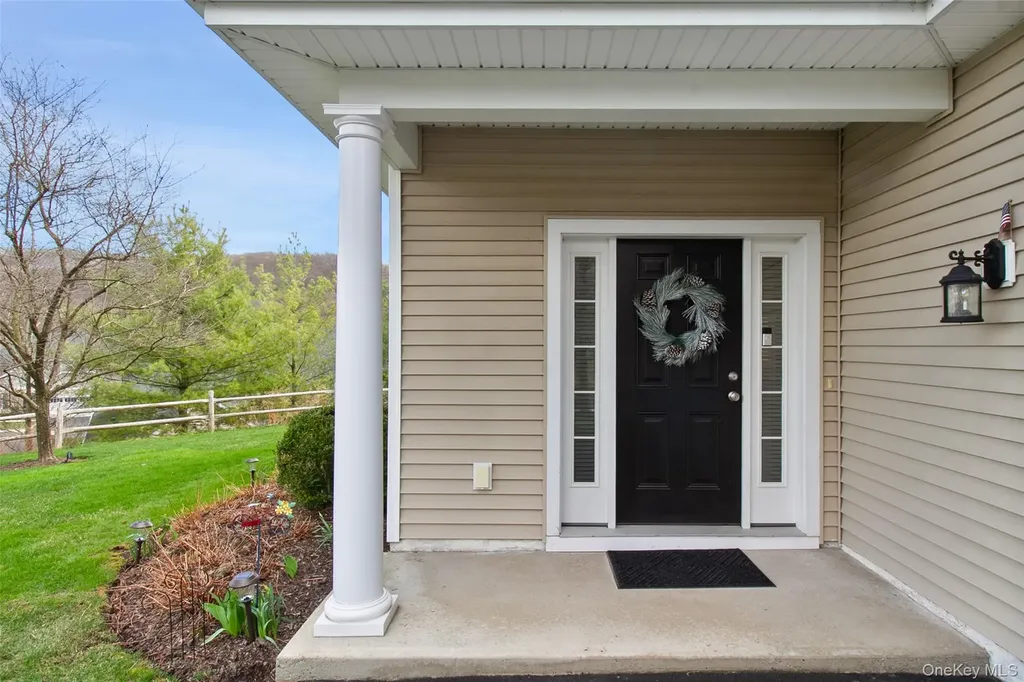19 Revolution Road Cold Spring NY 10516