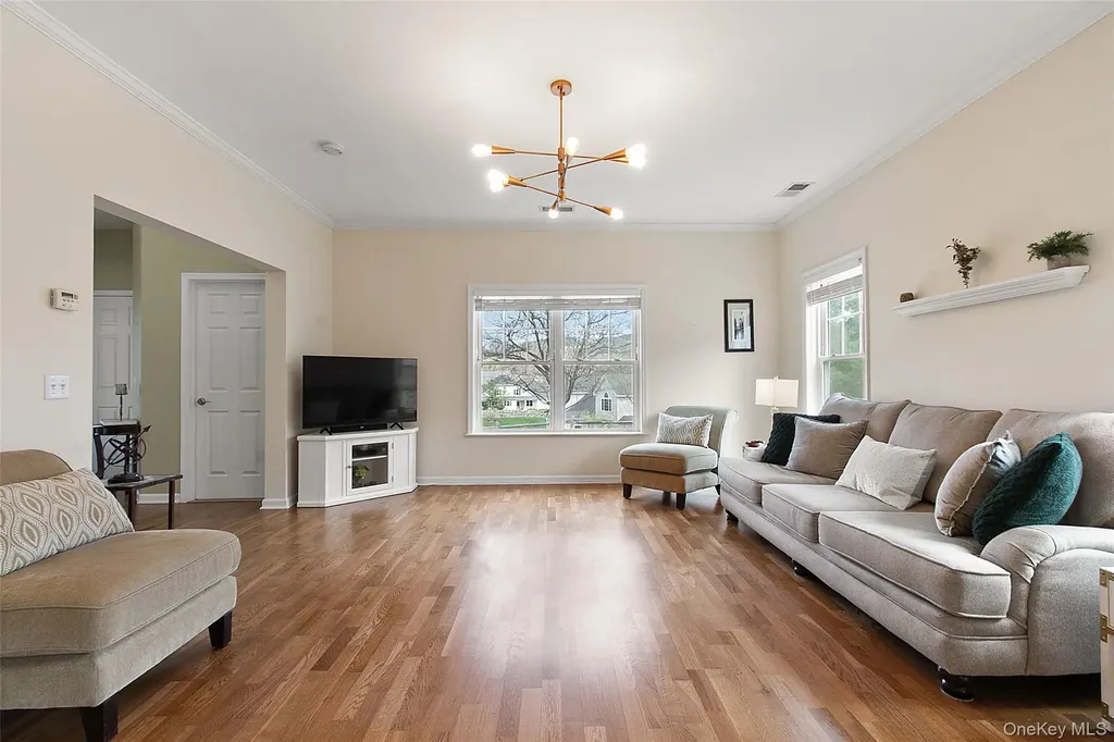 19 Revolution Road Cold Spring NY 10516