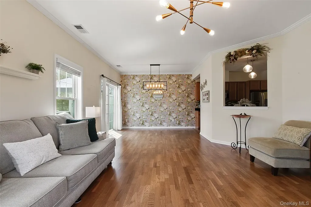 19 Revolution Road Cold Spring NY 10516