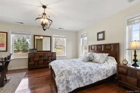 19 Revolution Road Cold Spring NY 10516