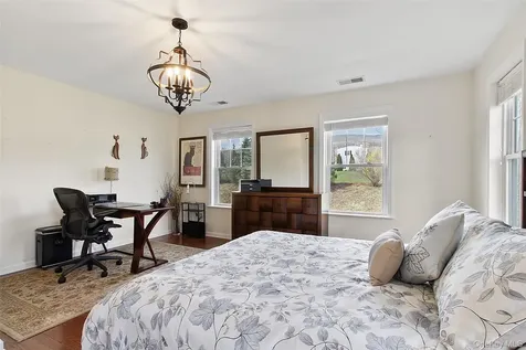 19 Revolution Road Cold Spring NY 10516