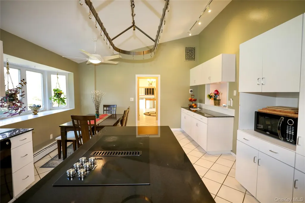6 Bedell Road Amawalk NY 10501