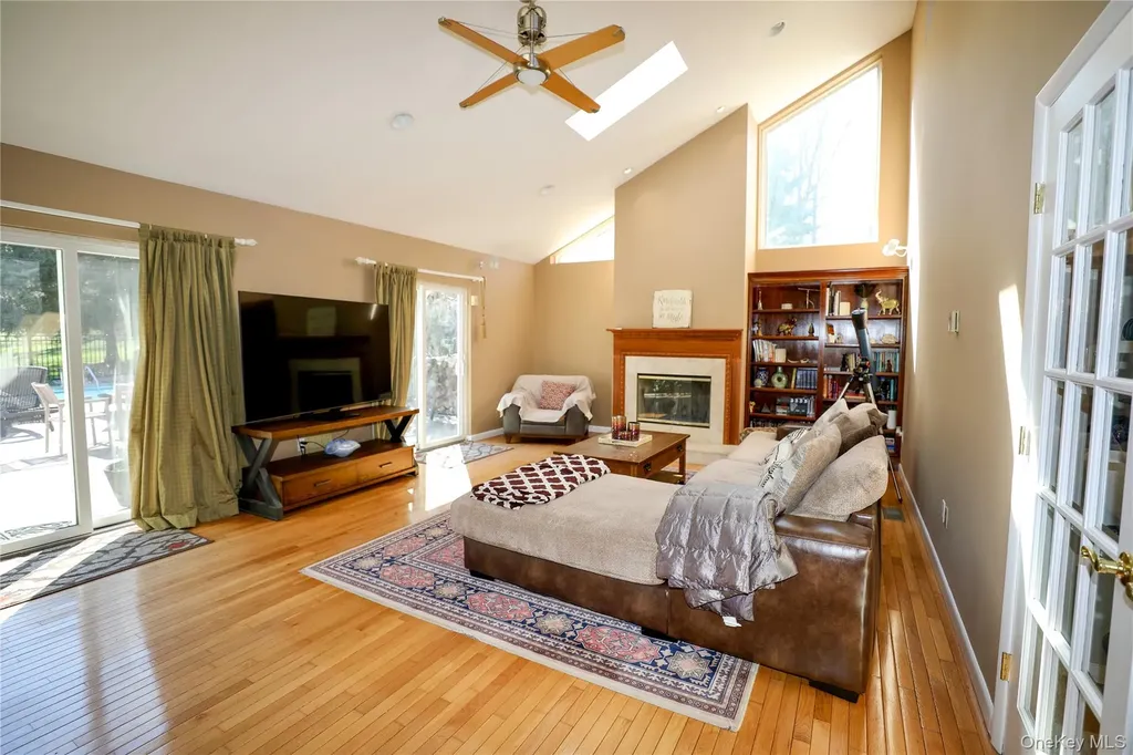 6 Bedell Road Amawalk NY 10501