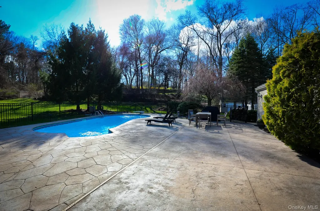 6 Bedell Road Amawalk NY 10501