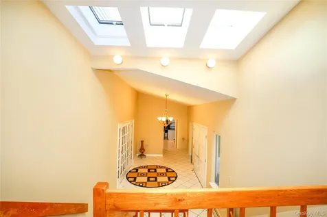 6 Bedell Road Amawalk NY 10501