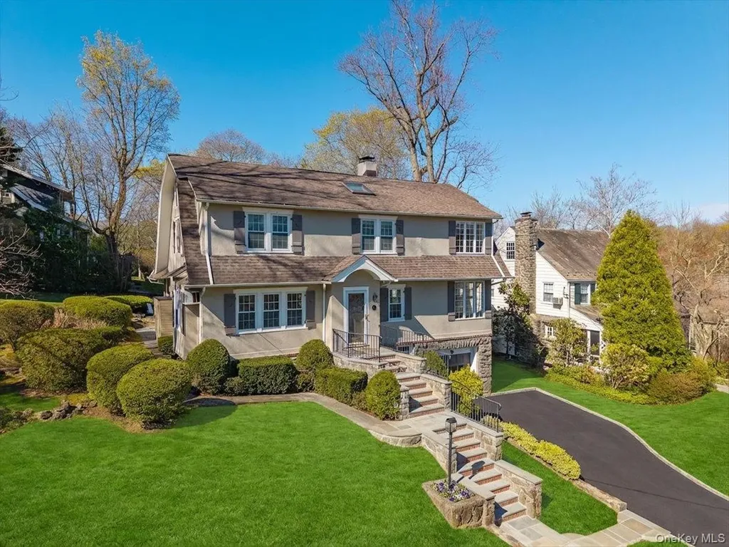 85 Lansdowne Drive Larchmont NY 10538