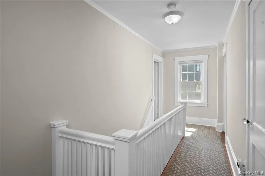 85 Lansdowne Drive Larchmont NY 10538
