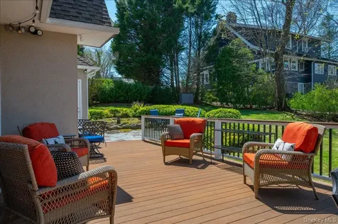 85 Lansdowne Drive Larchmont NY 10538