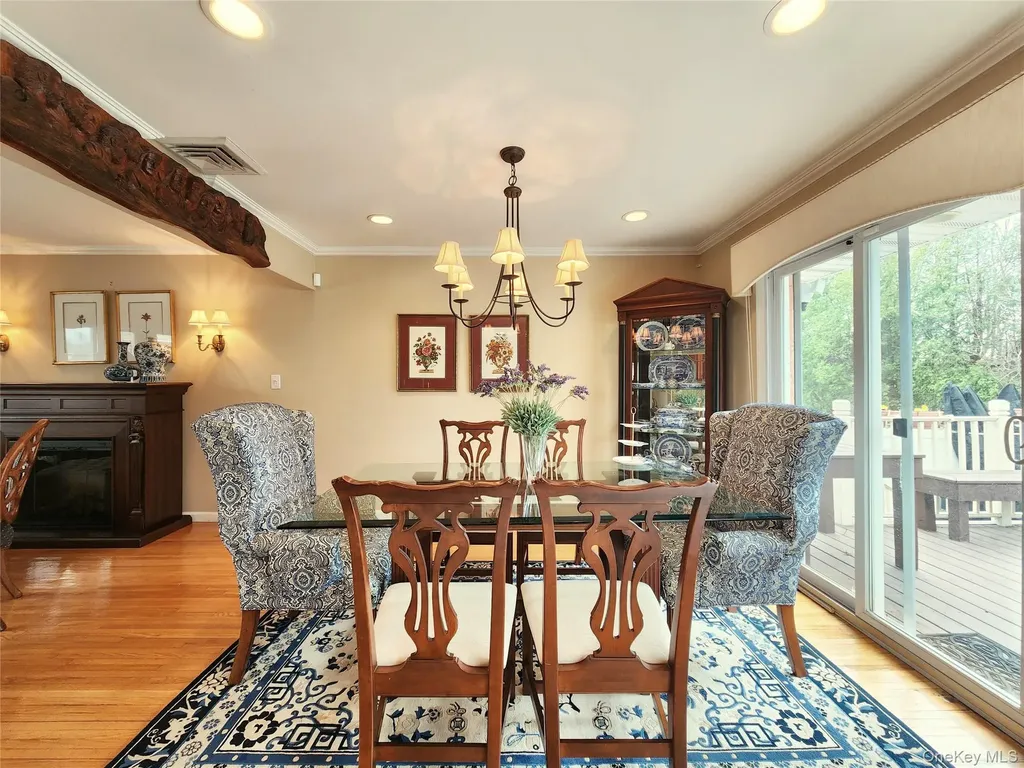 7 Market Drive Syosset NY 11791