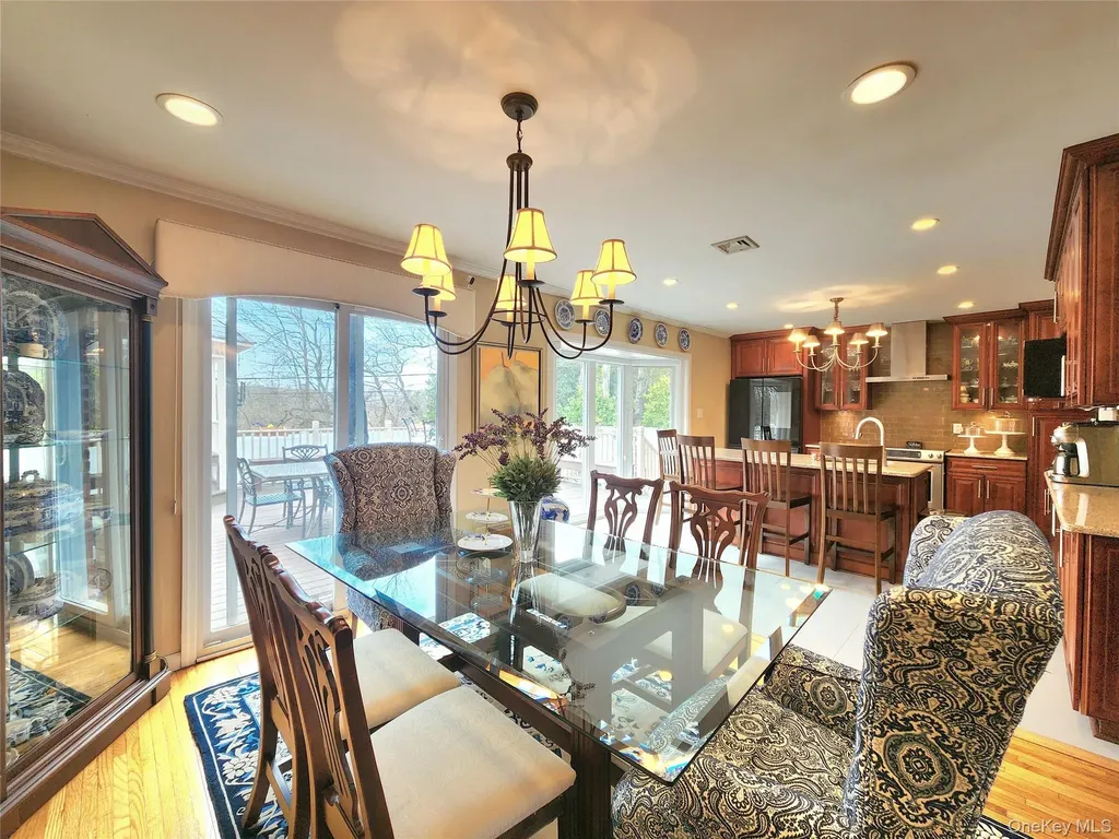 7 Market Drive Syosset NY 11791