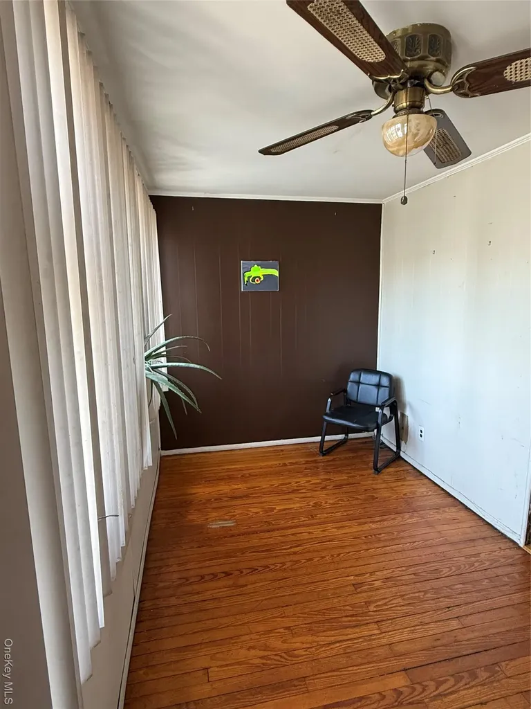 53 Dewitt Street Valley Stream NY 11580