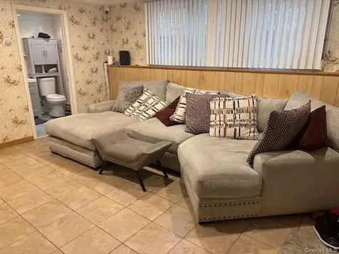 5 Verplanck Avenue Hopewell Junction NY 12533