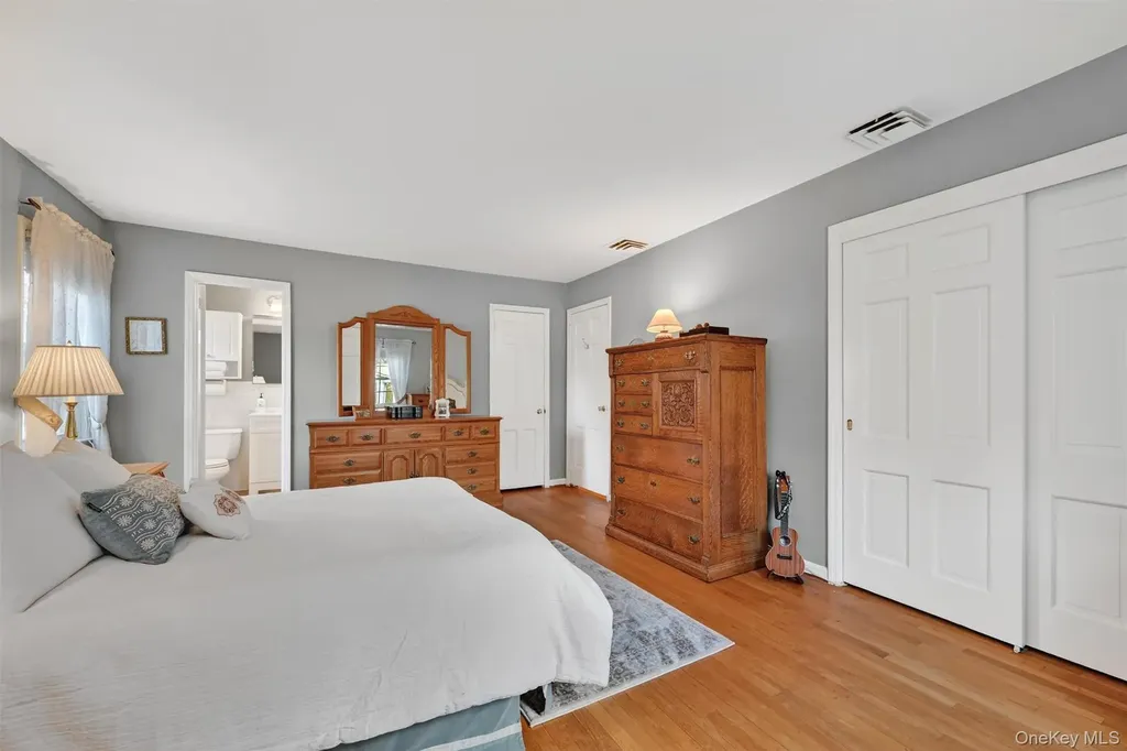 20 Prides Crossing New City NY 10956