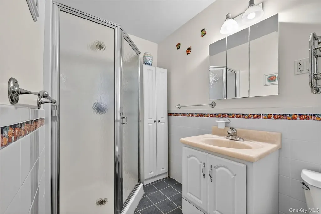 20 Prides Crossing New City NY 10956