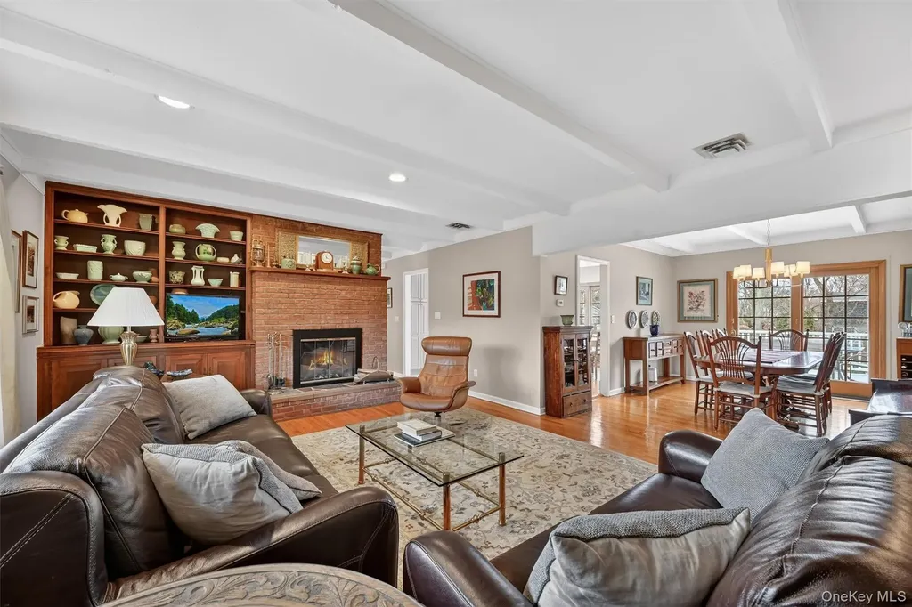 20 Prides Crossing New City NY 10956