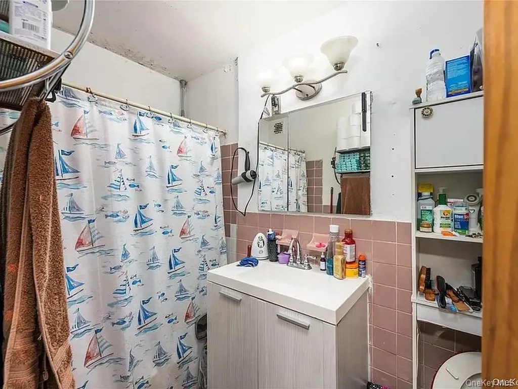 2661 Marion Avenue Bronx NY 10458