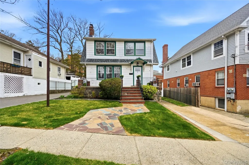 9 Harding Avenue Yonkers NY 10704