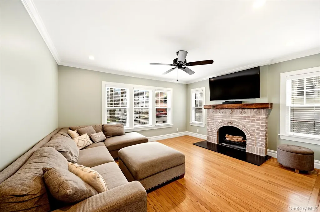 9 Harding Avenue Yonkers NY 10704