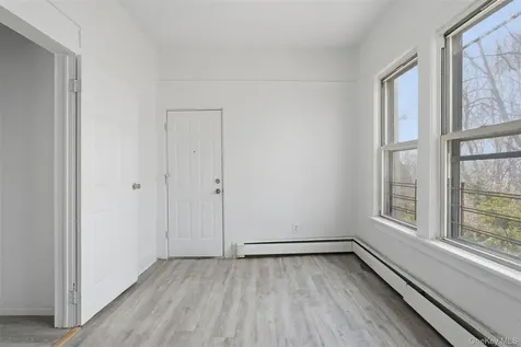 11 Aka 13 Lincoln Terrace Yonkers NY 10701