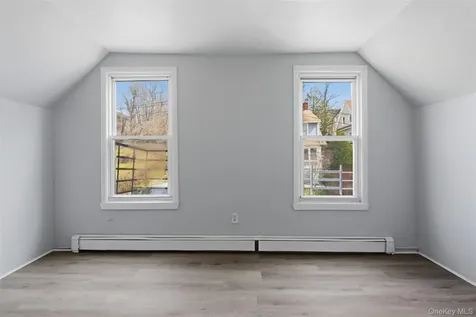 11 Aka 13 Lincoln Terrace Yonkers NY 10701
