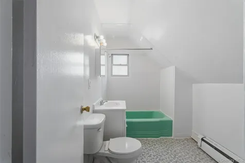 11 Aka 13 Lincoln Terrace Yonkers NY 10701