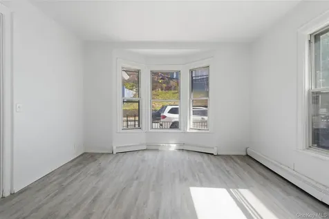 11 Aka 13 Lincoln Terrace Yonkers NY 10701