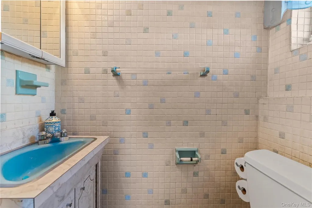 35 Lispenard Avenue New Rochelle NY 10801