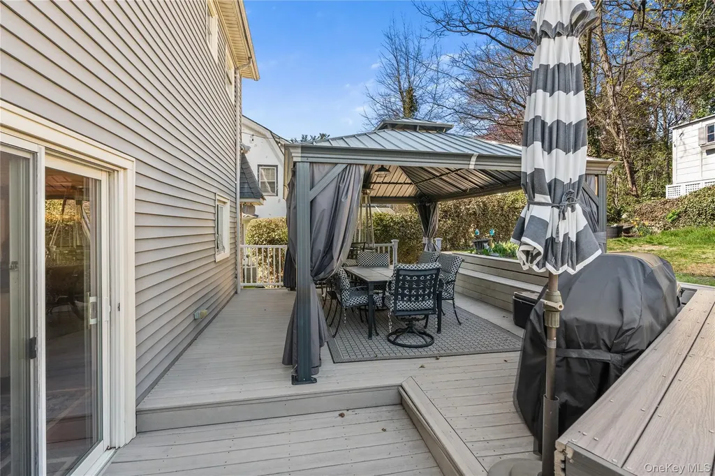 35 Lispenard Avenue New Rochelle NY 10801