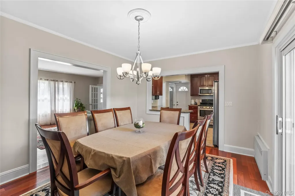 35 Lispenard Avenue New Rochelle NY 10801