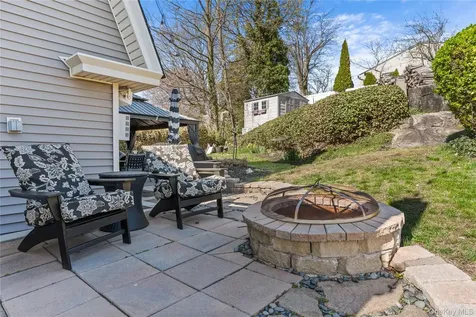 35 Lispenard Avenue New Rochelle NY 10801
