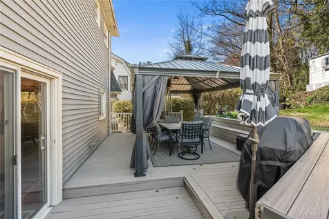 35 Lispenard Avenue New Rochelle NY 10801