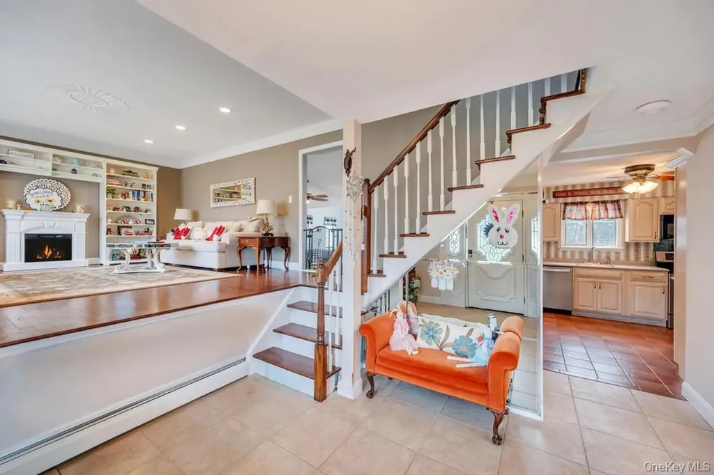 68 Hill Drive Bohemia NY 11716