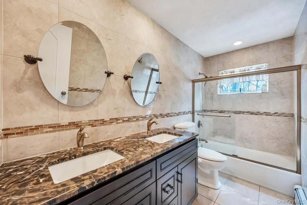 68 Hill Drive Bohemia NY 11716