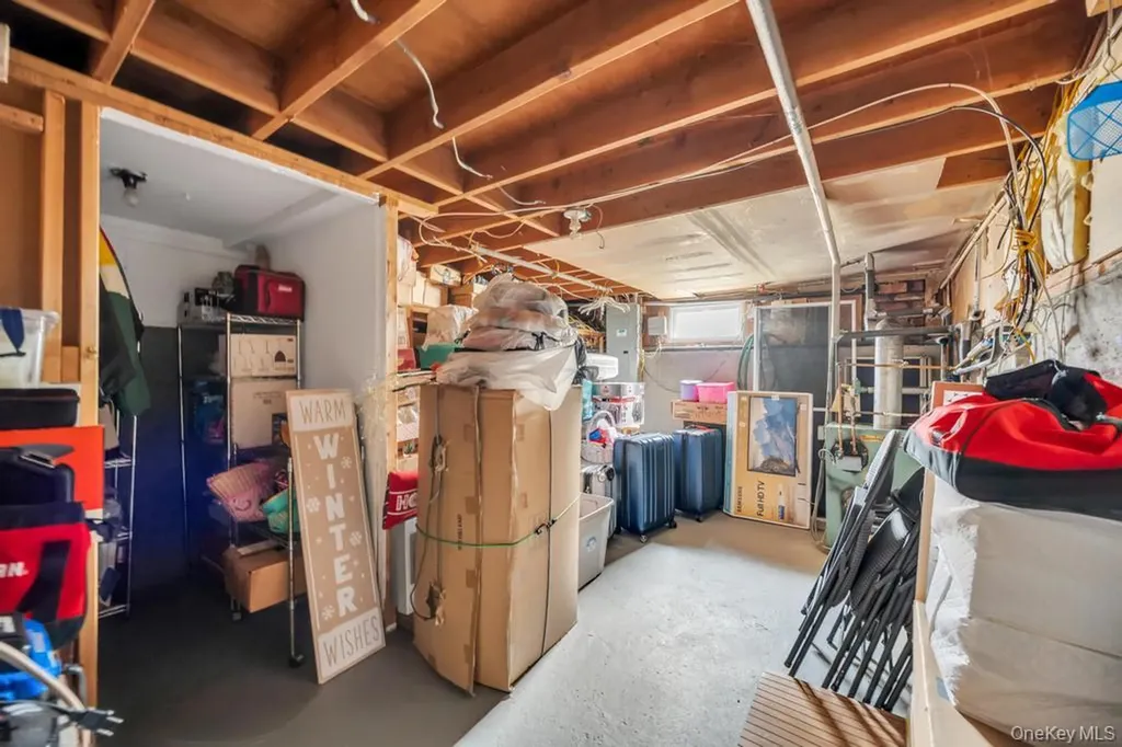 68 Hill Drive Bohemia NY 11716