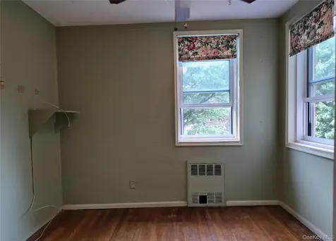 98 Dehaven Drive Yonkers NY 10703