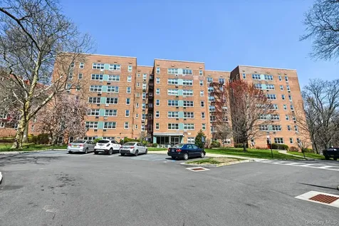 98 Dehaven Drive Yonkers NY 10703