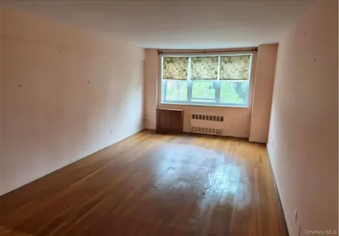 98 Dehaven Drive Yonkers NY 10703