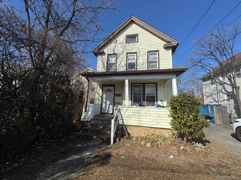 37 Maple Avenue Hempstead NY 11550