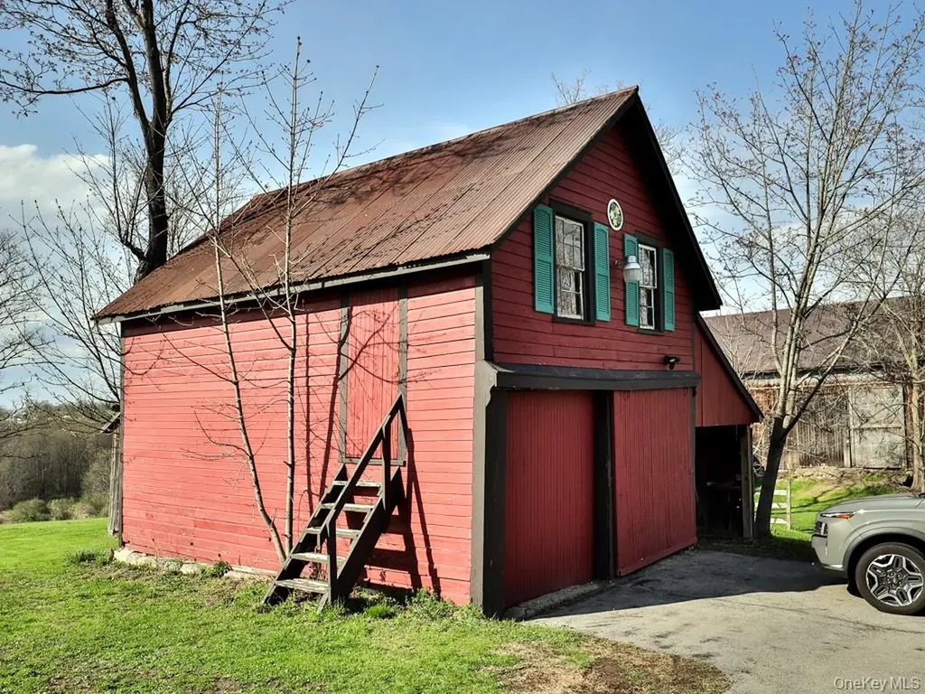 324 Sarah Wells Trail Goshen NY 10924